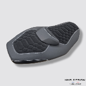 Selle Yamaha T-MAX 560 Modèle Chic Nid d'abeille 1