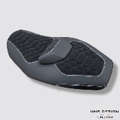 Selle Yamaha T-MAX 560 Modèle Chic Nid d'abeille 1